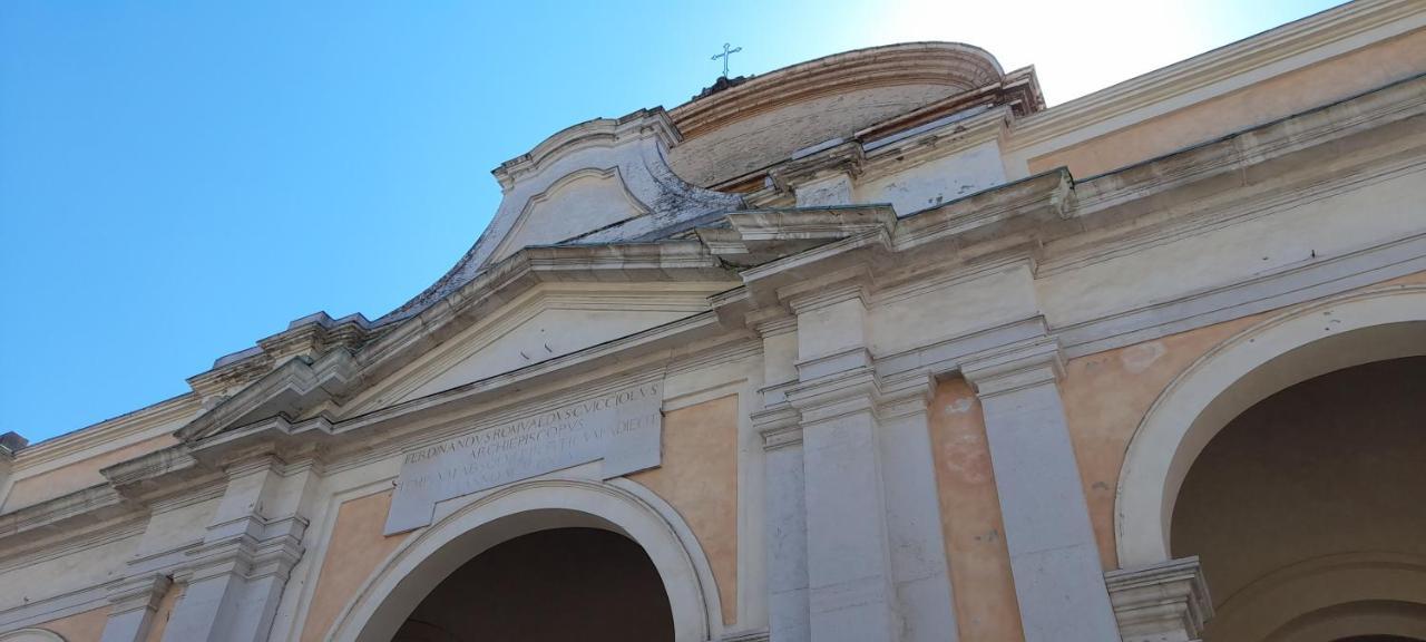 Corte Cavour. Una Mansarda Nel Cuore Della Citta 라벤나 외부 사진