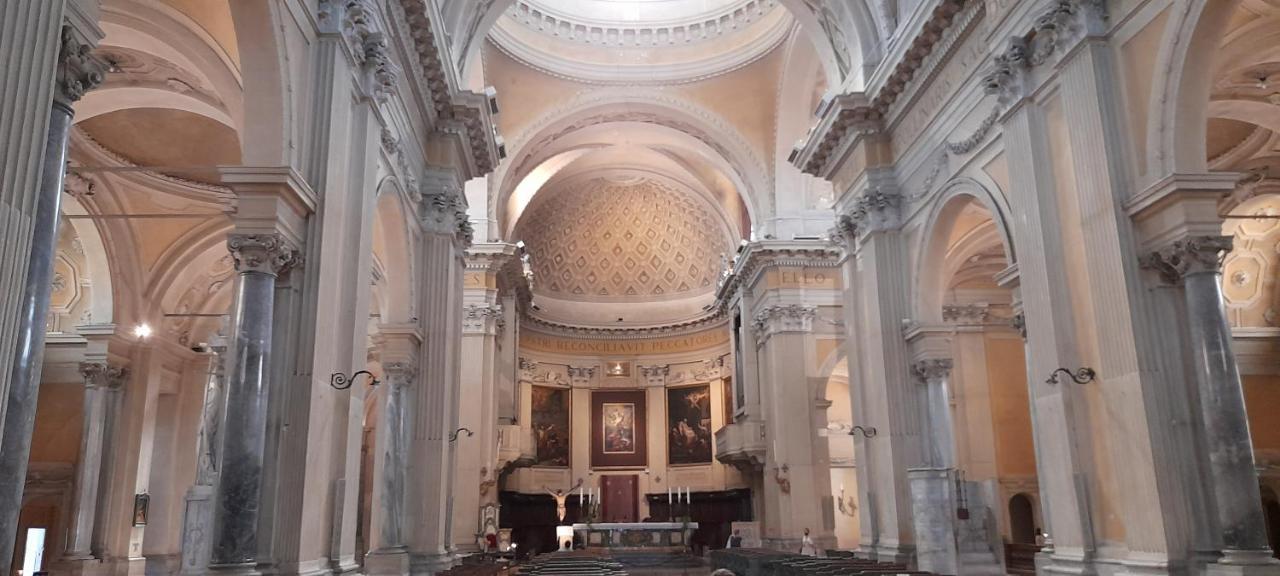 Corte Cavour. Una Mansarda Nel Cuore Della Citta 라벤나 외부 사진